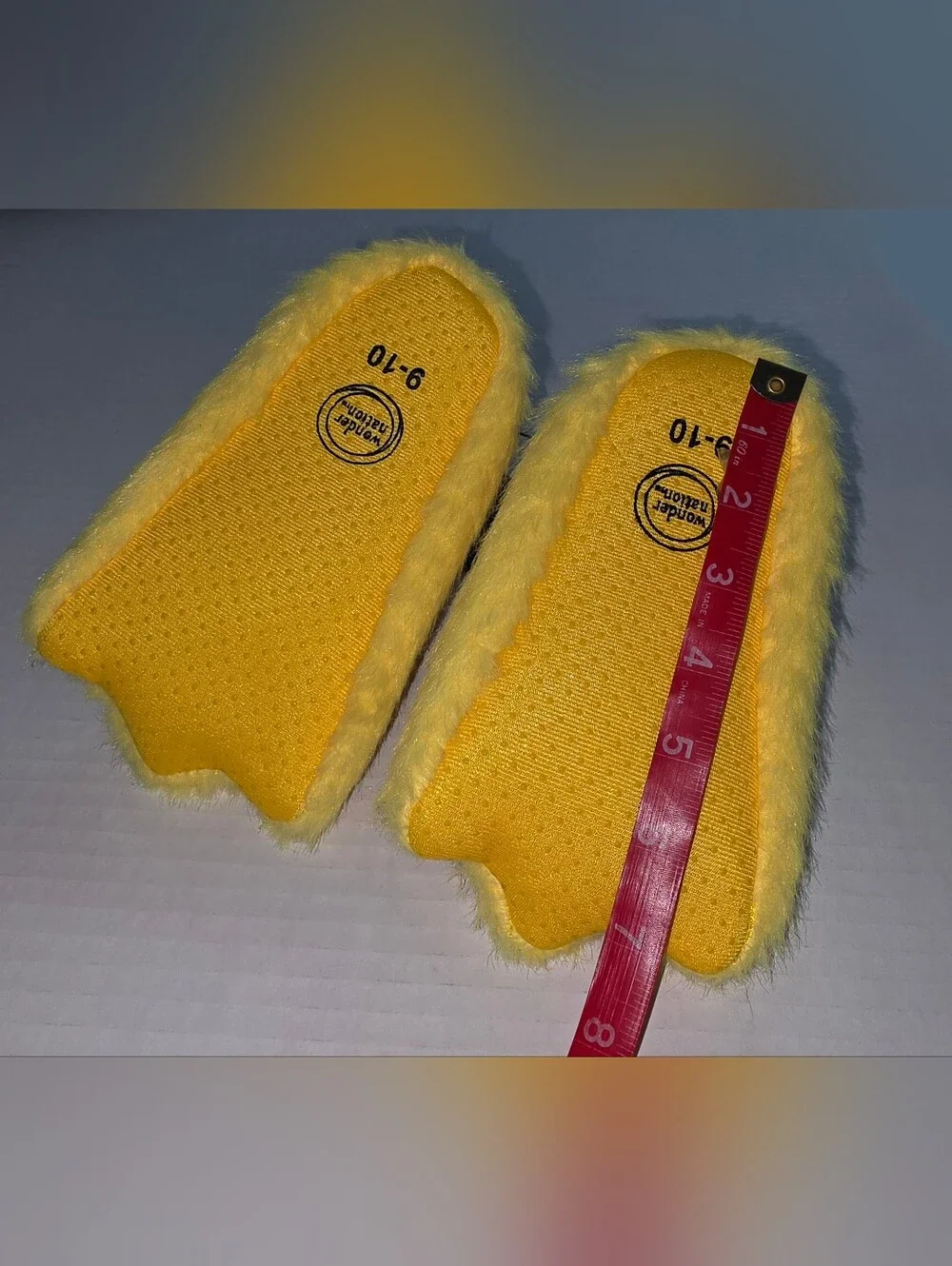 wonder nation Yellow Fuzzy Duck Foot Children's Slippers Sz 9-10